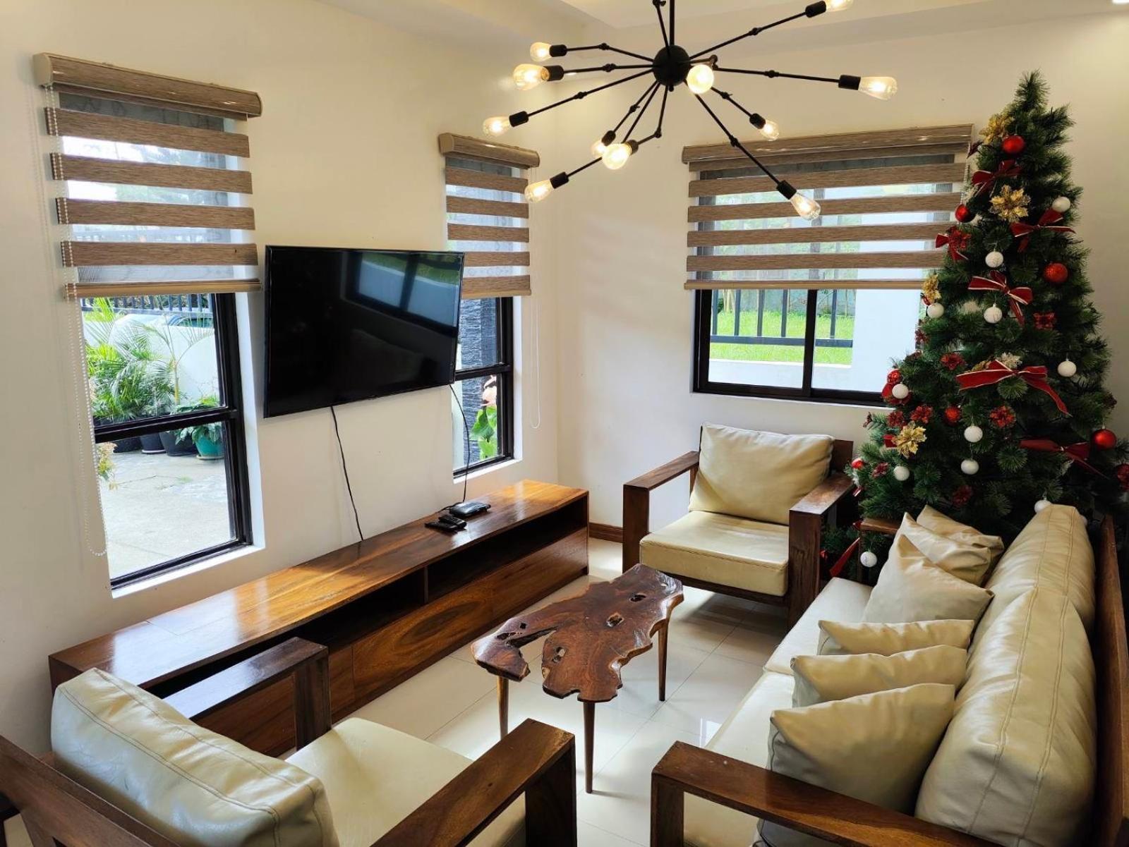 Bella Homes 6Br 4Bath Near Rotunda Tagaytay City Exterior photo