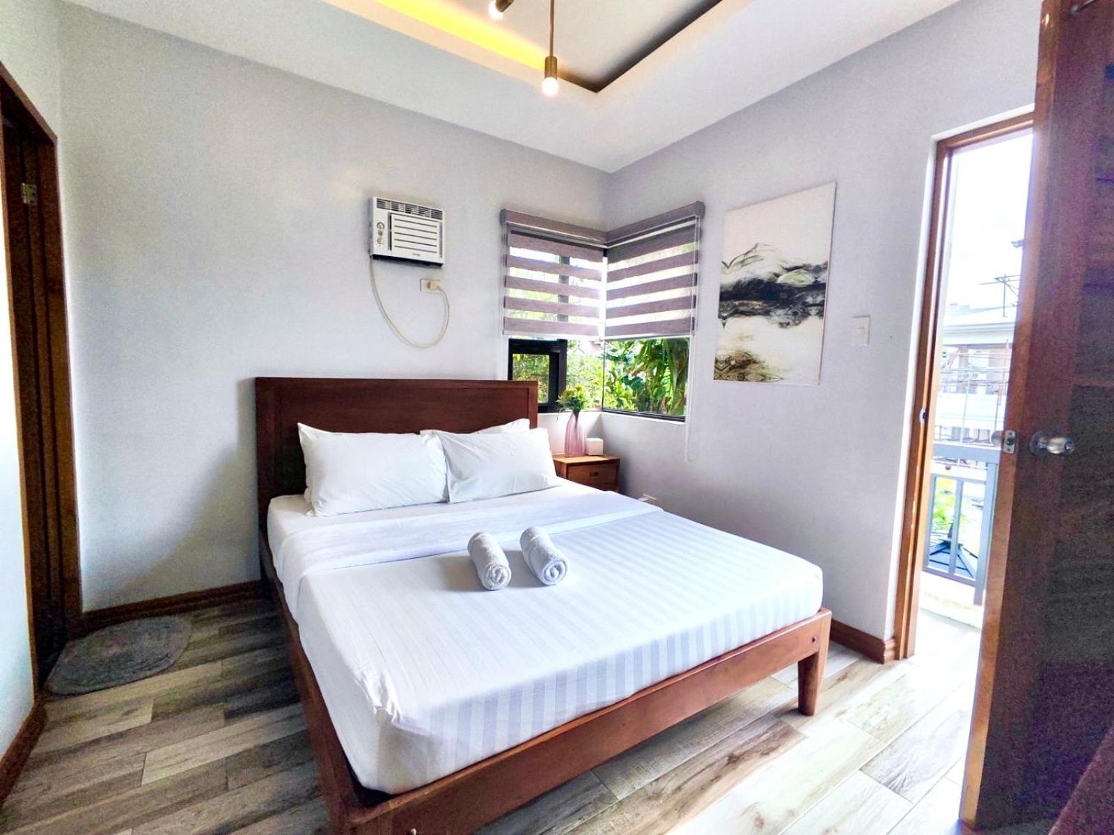 Bella Homes 6Br 4Bath Near Rotunda Tagaytay City Exterior photo