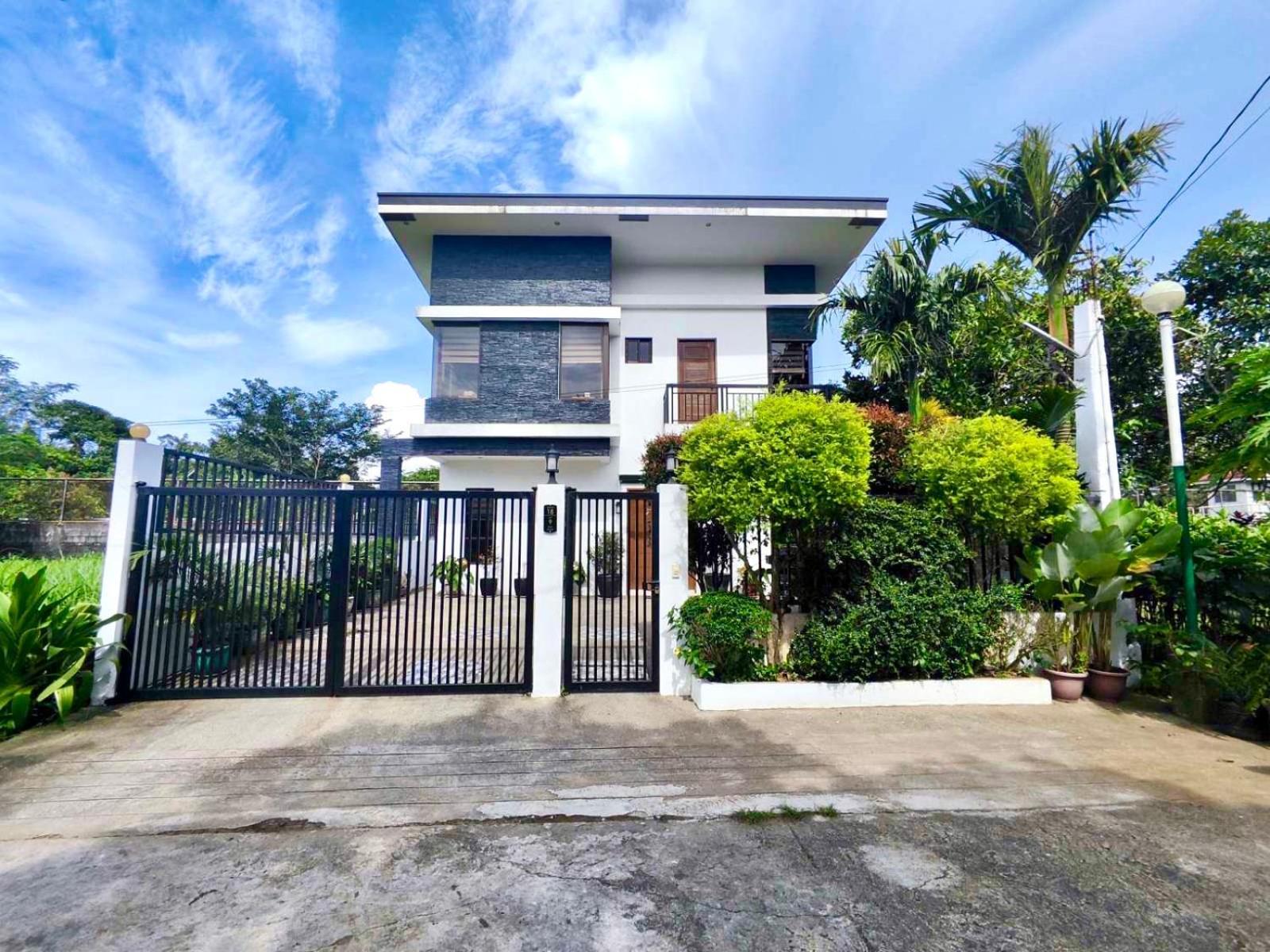 Bella Homes 6Br 4Bath Near Rotunda Tagaytay City Exterior photo