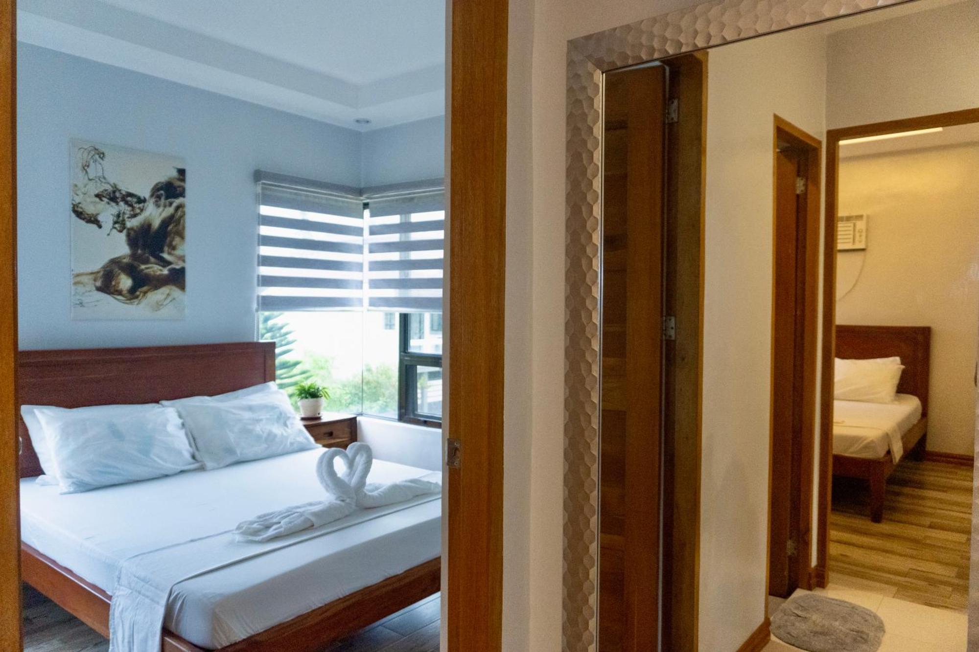 Bella Homes 6Br 4Bath Near Rotunda Tagaytay City Exterior photo