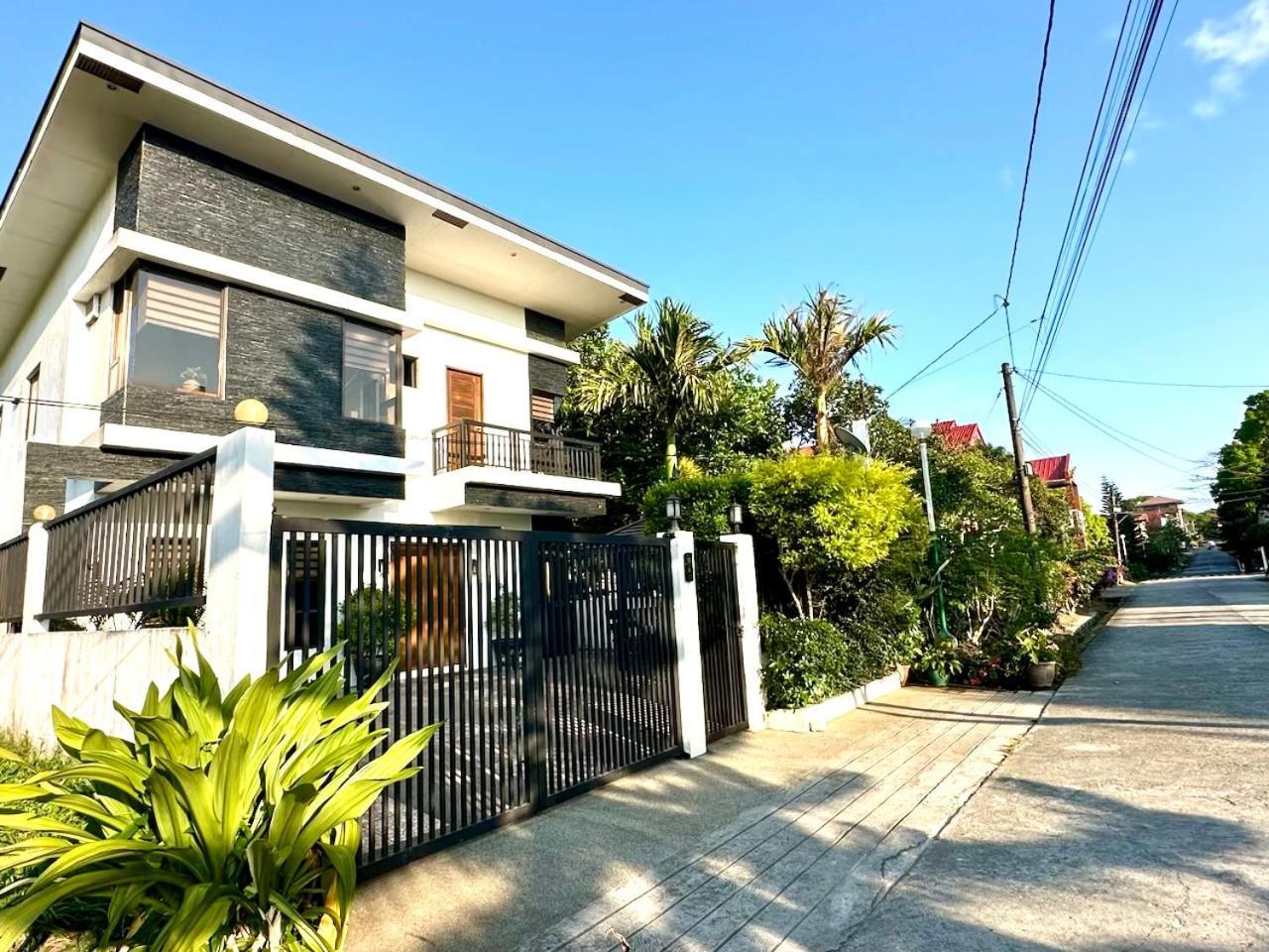 Bella Homes 6Br 4Bath Near Rotunda Tagaytay City Exterior photo